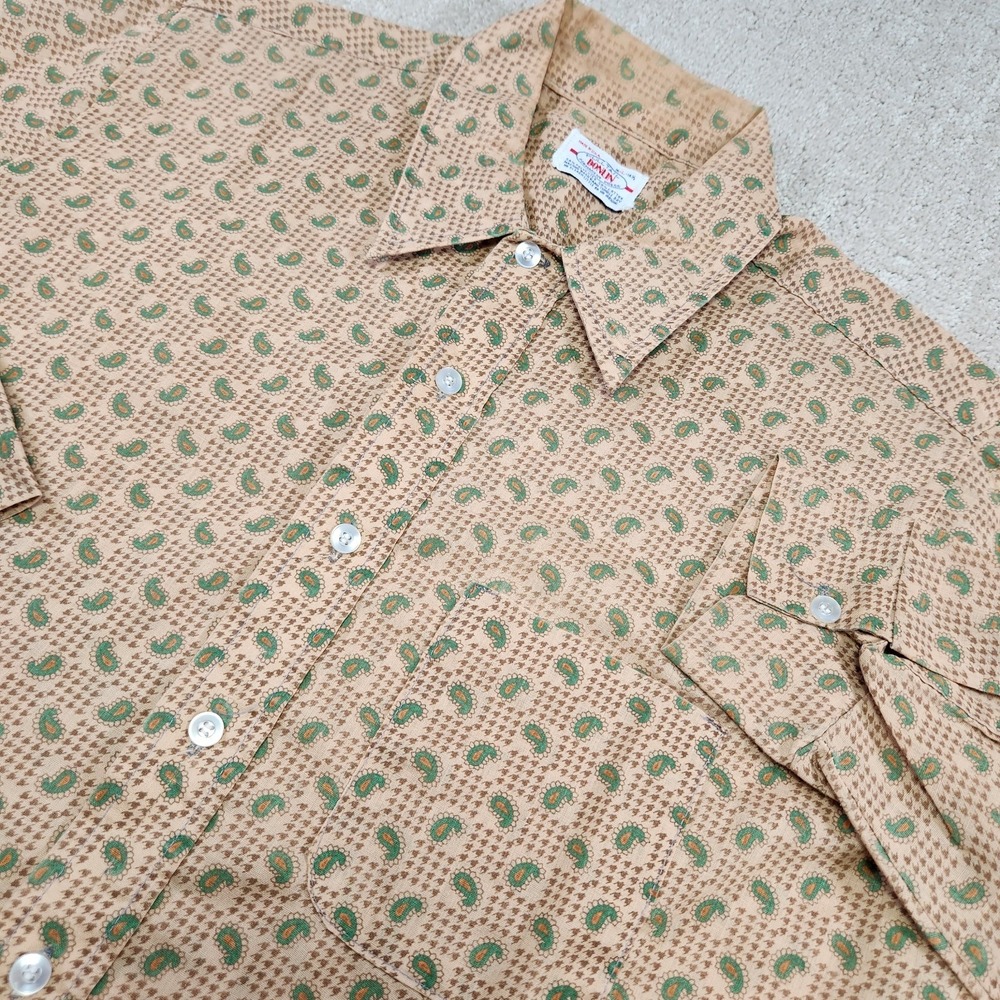 Vintage 70s Permanent Press Shirt Men Large Paisley Paper Thin USA Lightweight
